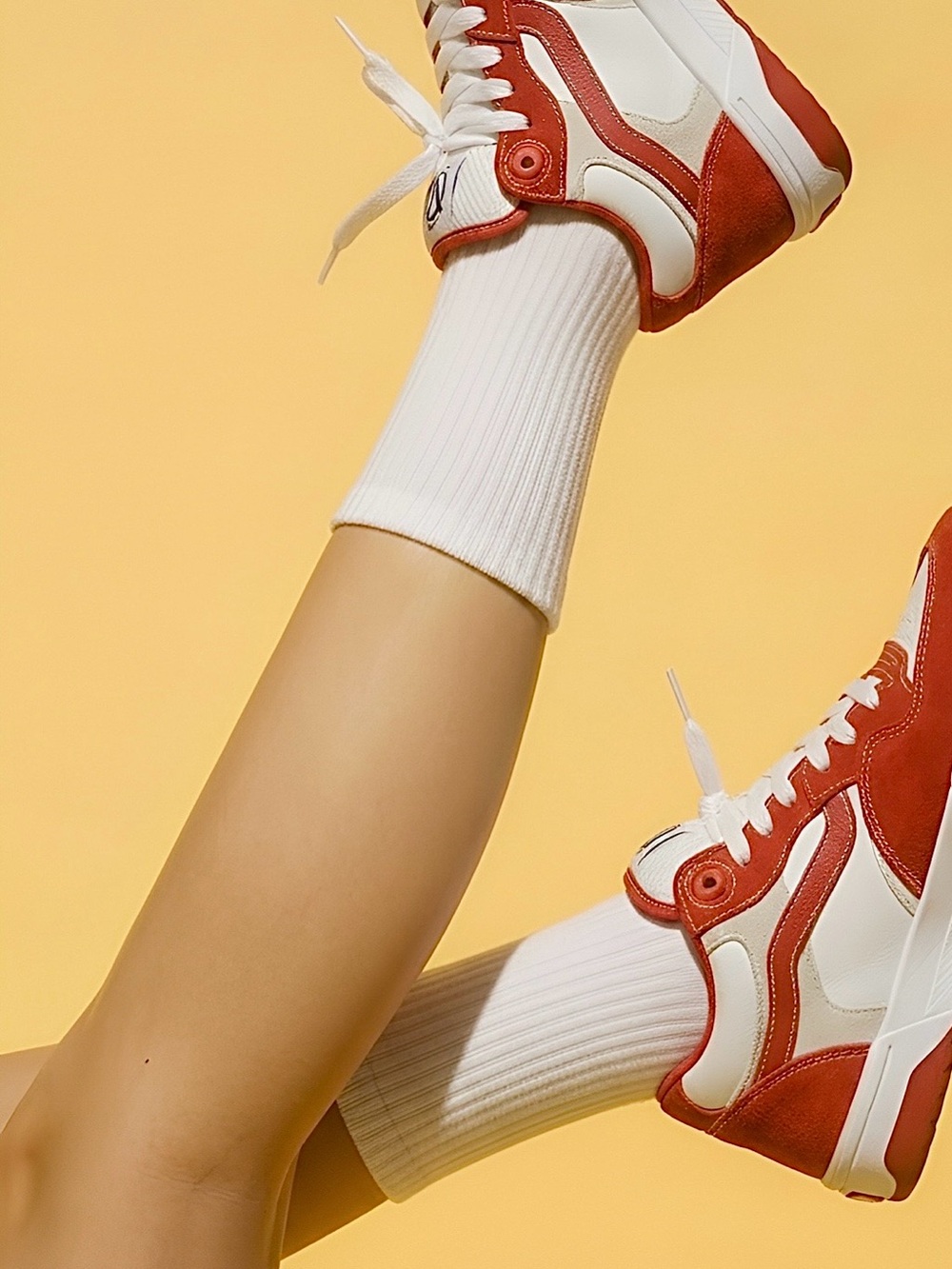 Rowan Low Top skateboarding shoes - lace up pros - ROWAN X VANS collab